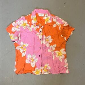 Vintage Floral Button-Up Shirt in Pink and Orange
